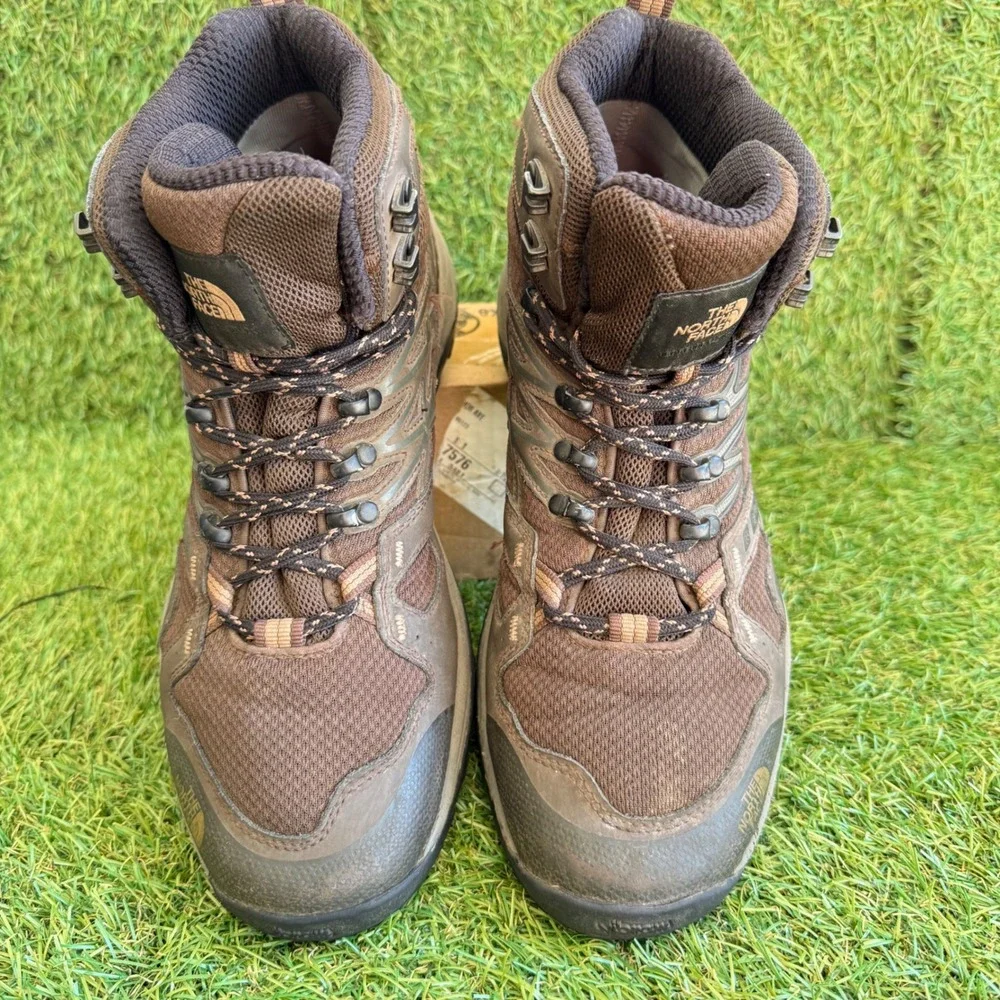 The North Face Hiking Boots Mens 10 Ultra Fastpack III Mid gore tex Waterproof